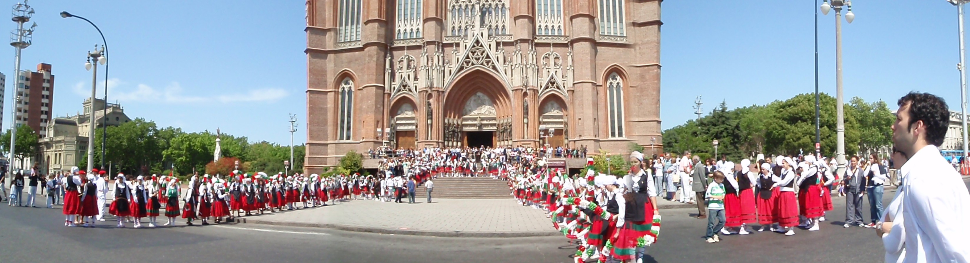 Semana Vasca - Plaza Moreno